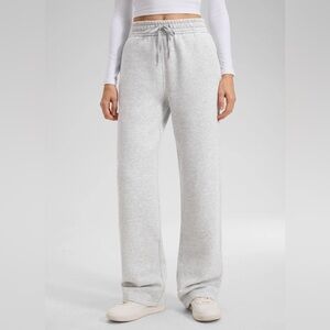 Fleece Straight Leg Lined Sweatpant 32''